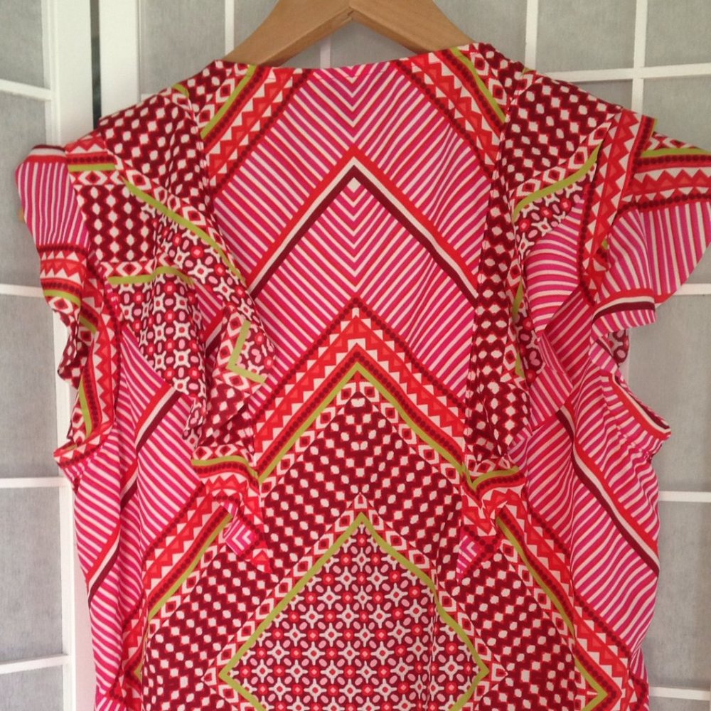 Patterned Blouse - Picture 4 of 5